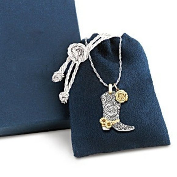 "Country Rose" Western Boot Pendant Necklace - Picture 3 of 9